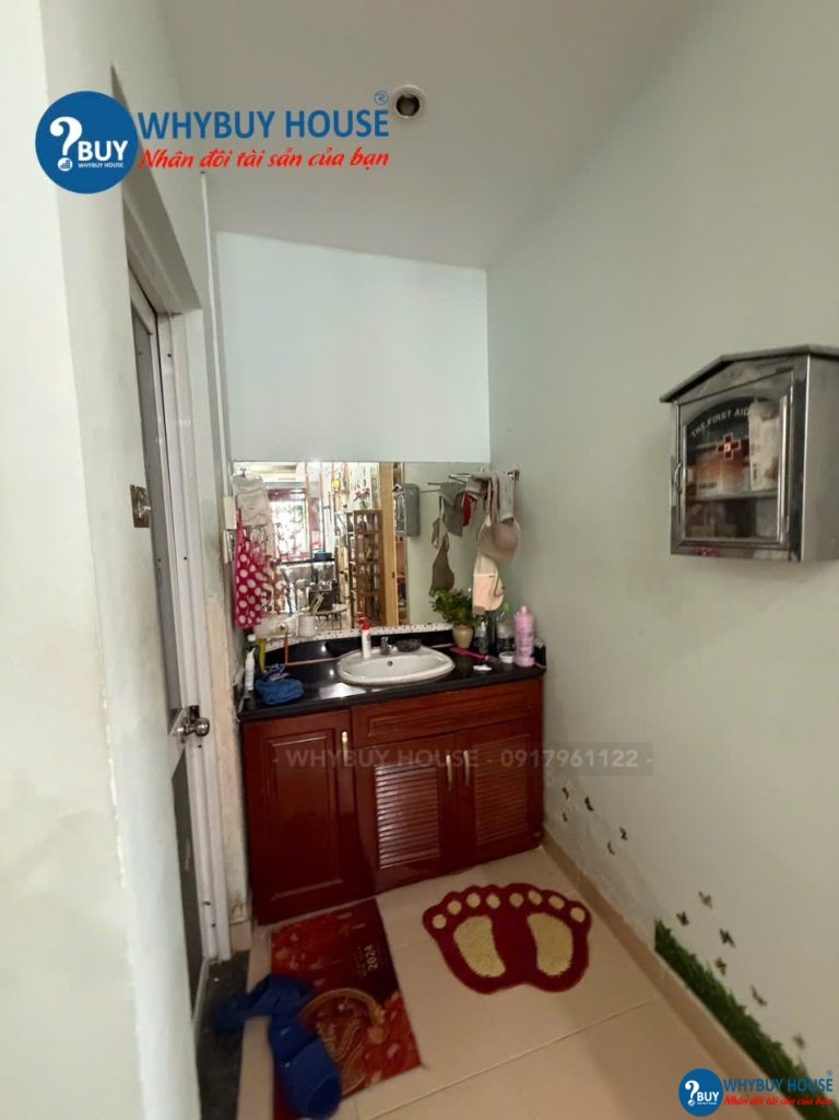 Bán chung cư Đông Hưng 2 phòng ngủ, sổ hồng, nhà đẹp.
