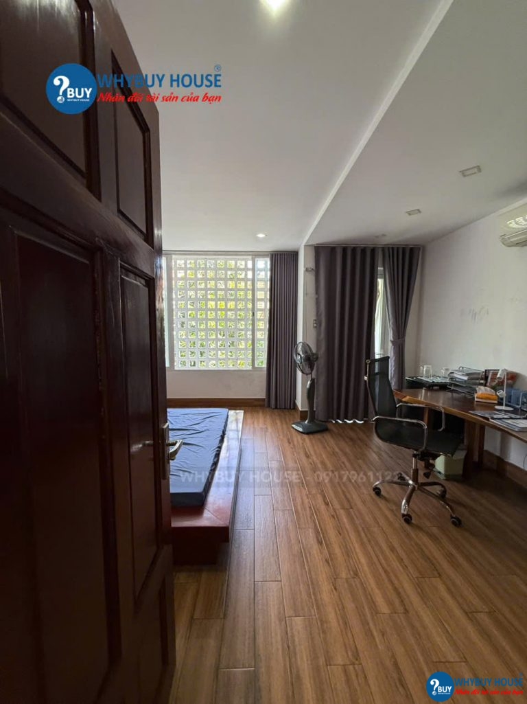 Cho thuê nhà thật đẹp có nhà xe ô tô ở Khu dân cư An Sương, giá 15tr, 5x15m2, 3.5 lầu.