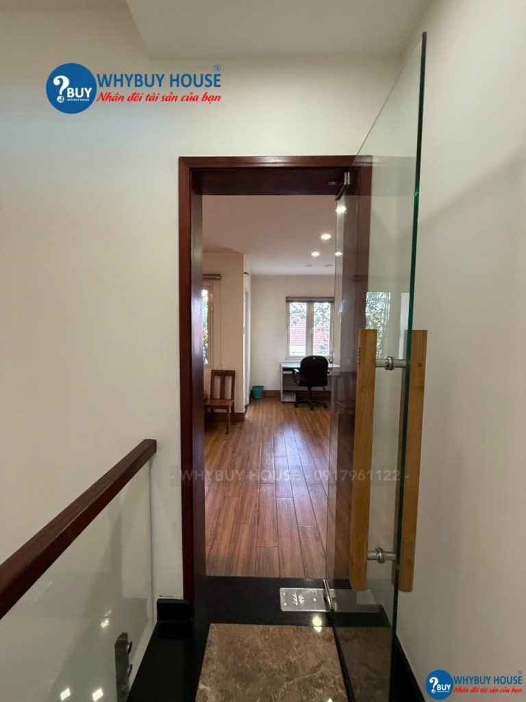 Cho thuê nhà thật đẹp có nhà xe ô tô ở Khu dân cư An Sương, giá 15tr, 5x15m2, 3.5 lầu.