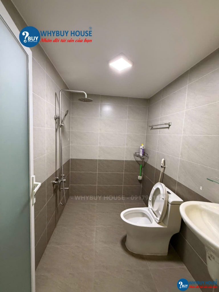 Cho thuê nhà thật đẹp có nhà xe ô tô ở Khu dân cư An Sương, giá 15tr, 5x15m2, 3.5 lầu.