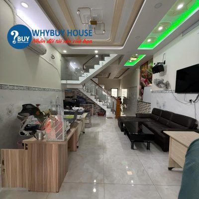 Bán nhà phố cách đường Phan Văn Hớn 50m, gần Trường Chinh. 5x20m2, 3 lầu, giá 10 tỷ